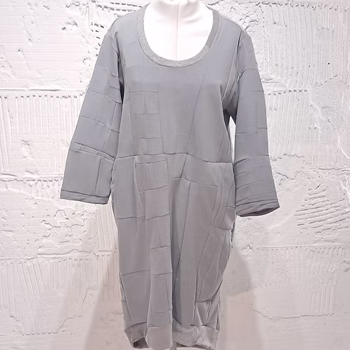 fulana de tal gris